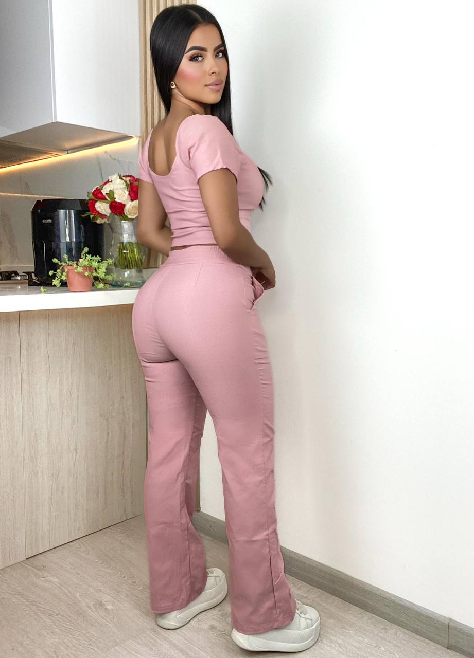 Conjunto Alma: 2 prendas Pantalón y blusa